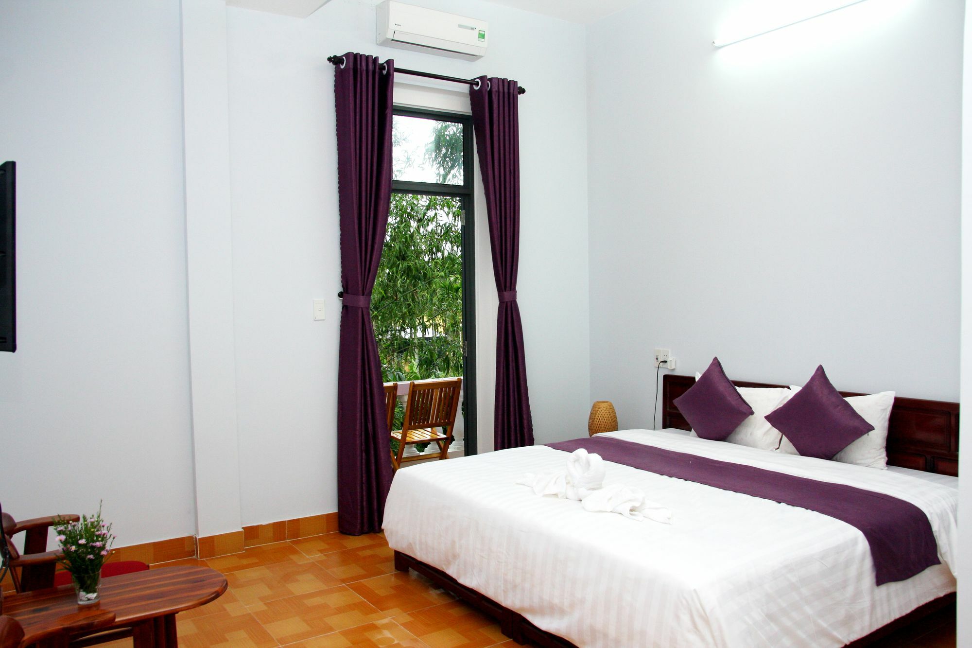 Purple Garden Homestay هوي ان المظهر الخارجي الصورة